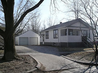 Building Photo - 817 W Hill St