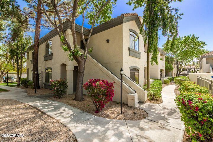 Primary Photo - 15095 N Thompson Peak Pkwy