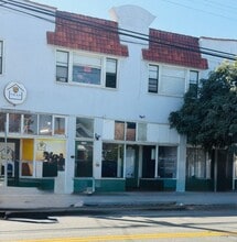 Building Photo - 1220 E Broadway