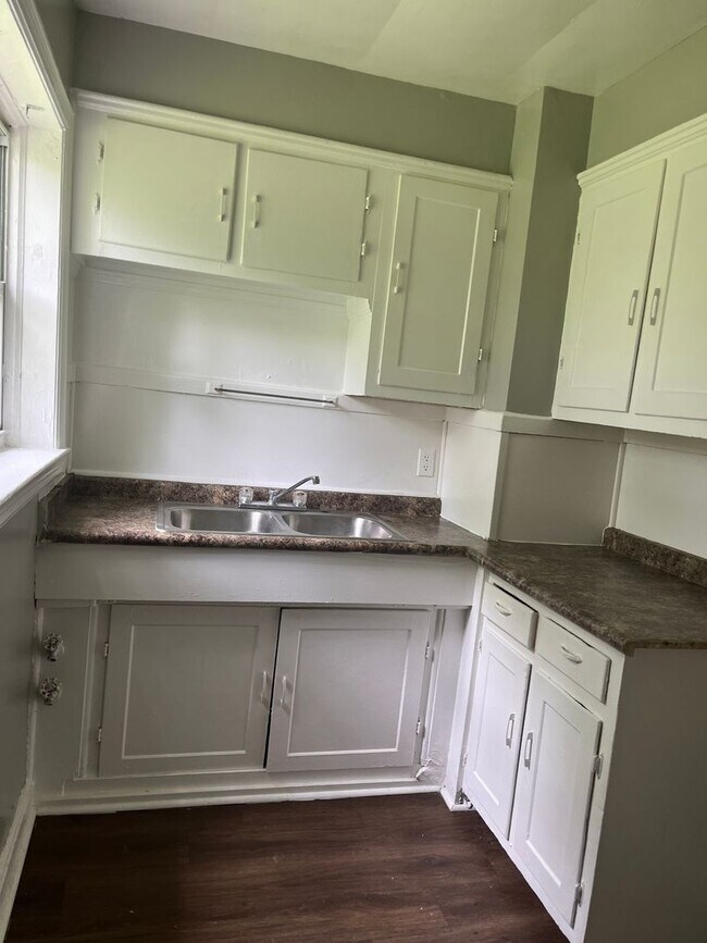 Foto del edificio - Newly renovated 2 Bedroom !