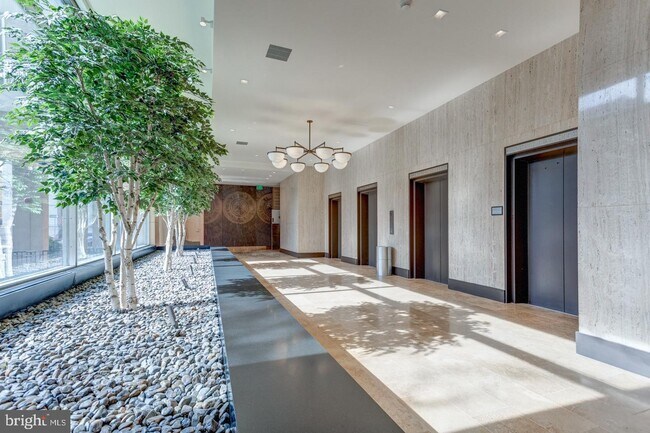 Foto del edificio - 224-30 W Rittenhouse Square