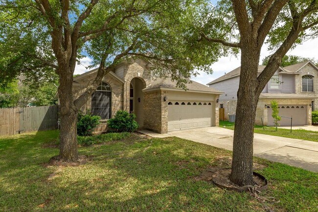 Foto del edificio - 14444 Lilley Brook Cove