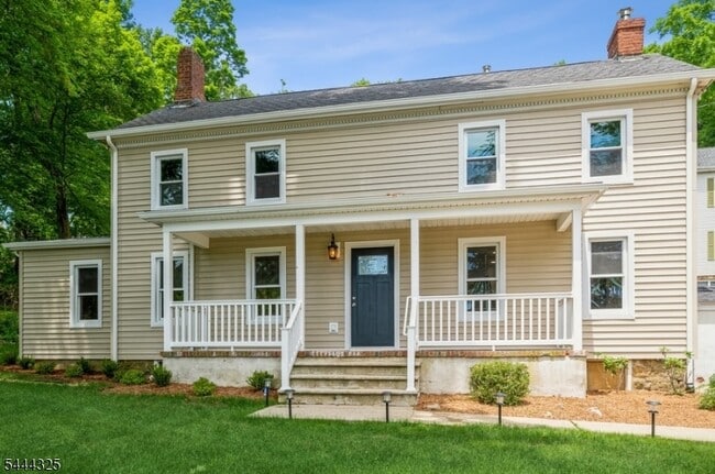 Foto del edificio - 1225 Sussex Turnpike