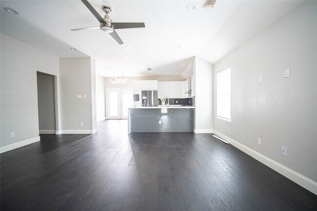 Foto del edificio - 2936 Standing Springs Ln
