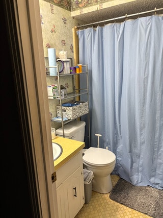 Building Photo - 10014 Prospect Loop