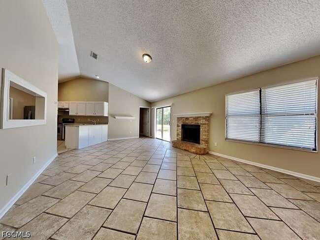 Building Photo - 8287 Rocky Creek Ct