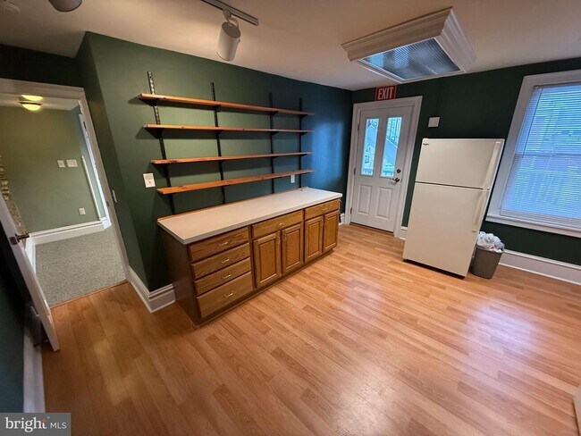 Foto del edificio - 405 Bridge St