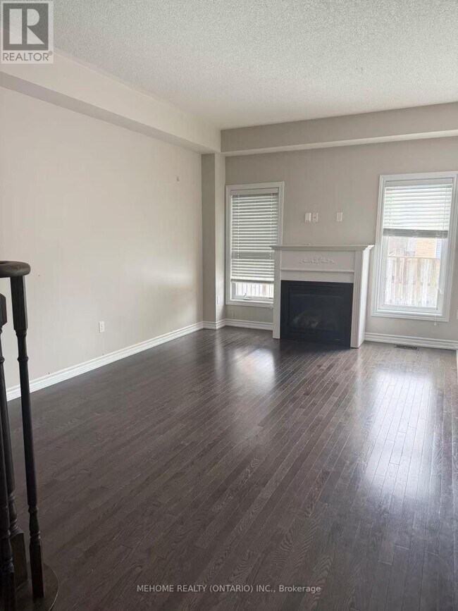 Building Photo - 22 Memon Pl