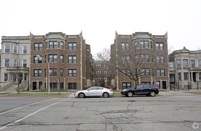 5320-5326.5 S Drexel Ave - 5320-5326.5 S. Drexel Boulevard