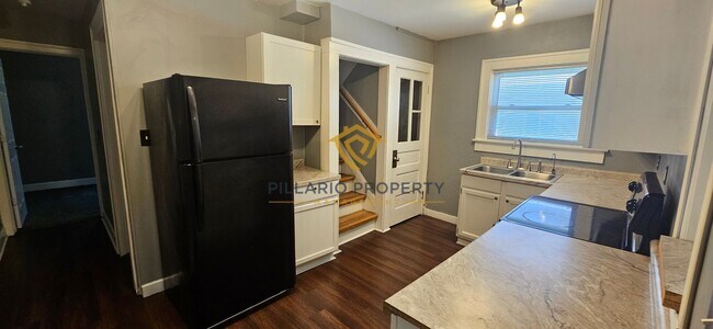 Building Photo - 44-46 S Ewing St