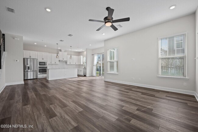 Foto del edificio - 11301 Barrier Beach Pl