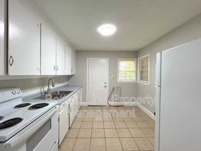 Foto del edificio - 2831 Parkway Ave