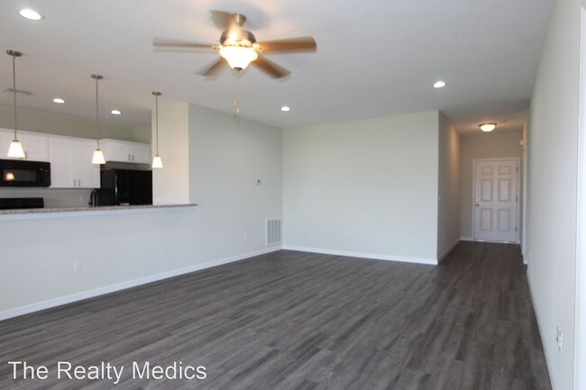 Building Photo - 2 br, 2 bath House - 8239 Cozumel Lane