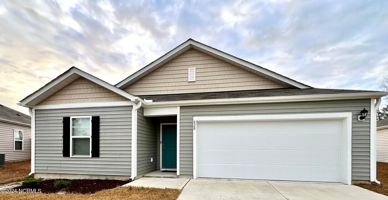 820 Buckeye Rd NE, Leland, NC 28451 House Rental in Leland, NC