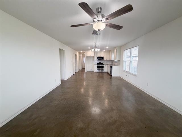 Building Photo - 1050 E Burnett St