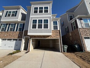 Building Photo - Room in Townhome on Violets Dream St NW