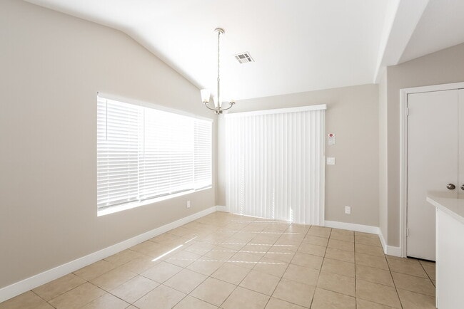 Building Photo - 3737 Birchdale Ct