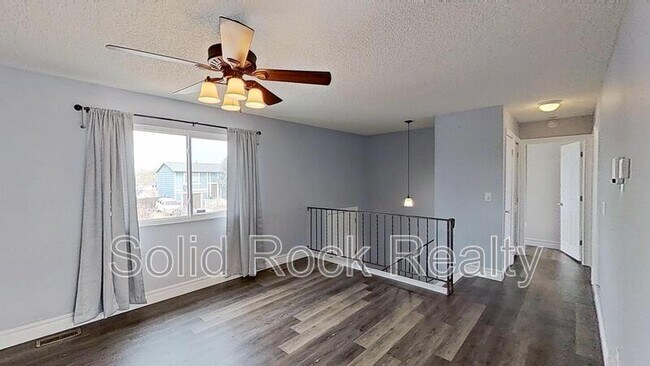 Foto del edificio - 4443 Berryknoll Dr