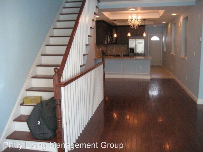 Building Photo - 3 br, 2.5 bath House - 2125 Morris St