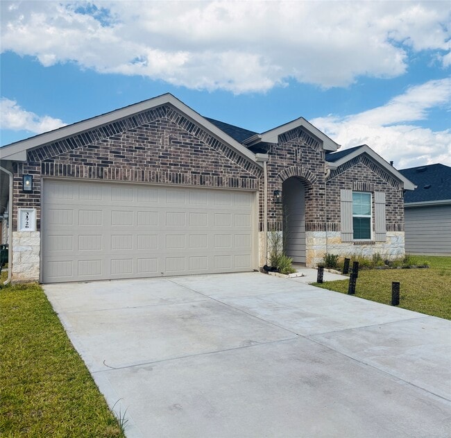 Foto del edificio - 31726 Sutton Mdws Ln