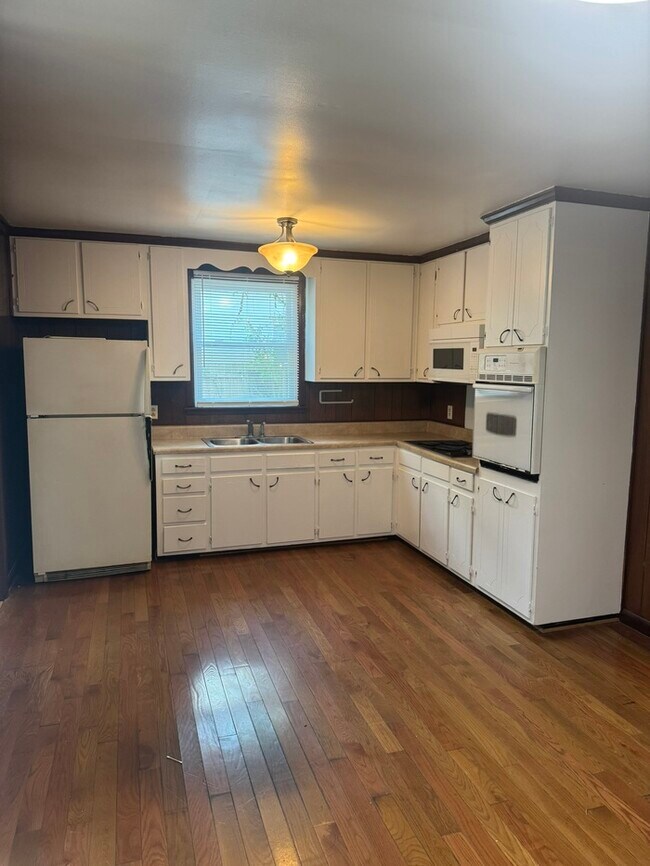 Foto del edificio - 3828 Boatner Dr
