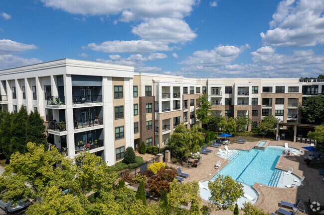 Foto del edificio - Reserve Decatur Apartments