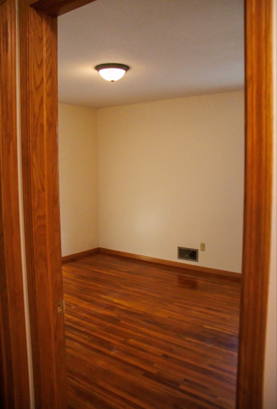 Building Photo - 1932 Carnelian Ln