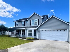 Building Photo - 104 Sugar Maple Way