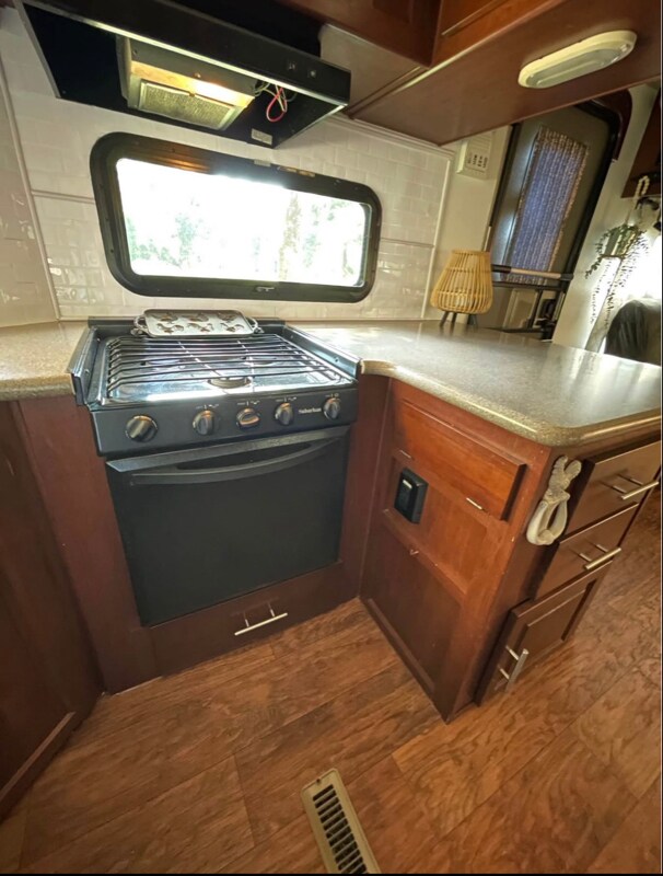 Building Photo - 2750 Lent Rd