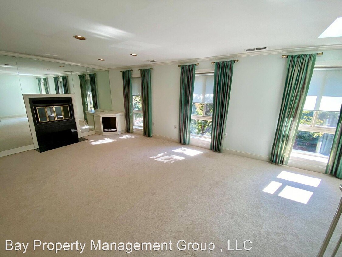 Foto del edificio - 2 br, 2 bath House - 2B W Lee St