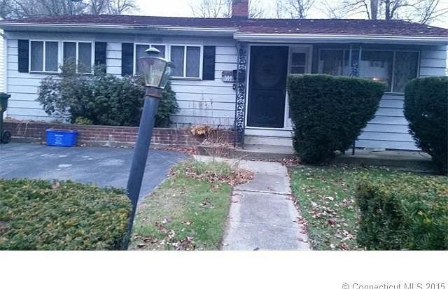 Building Photo - 344 Bayonet St