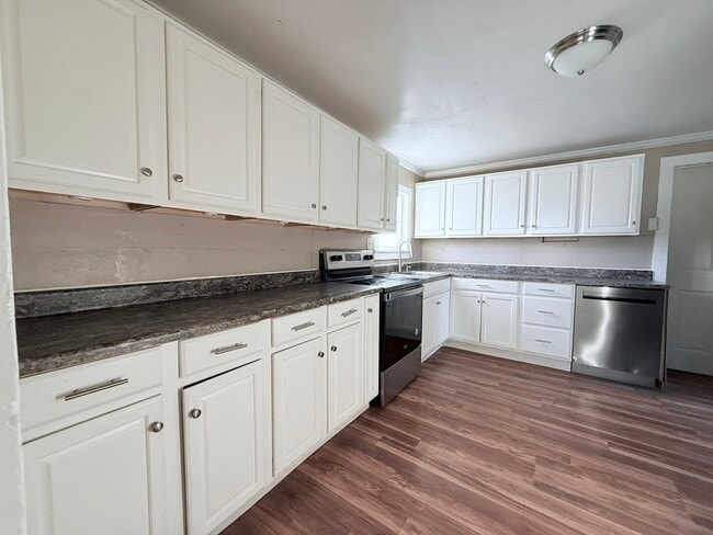 Foto del edificio - 114 Oak St