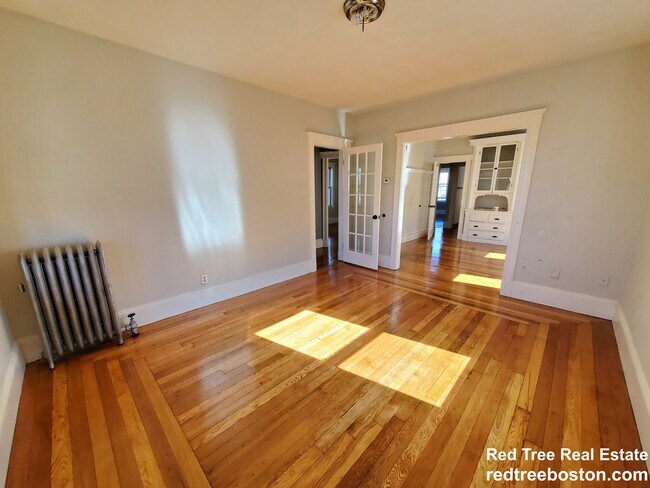 Foto del edificio - 623 Fellsway