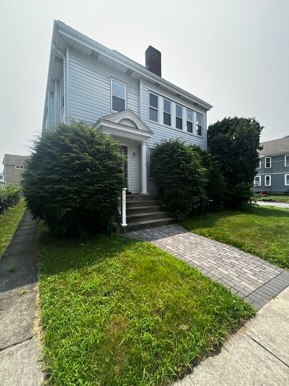 Primary Photo - 490 California St
