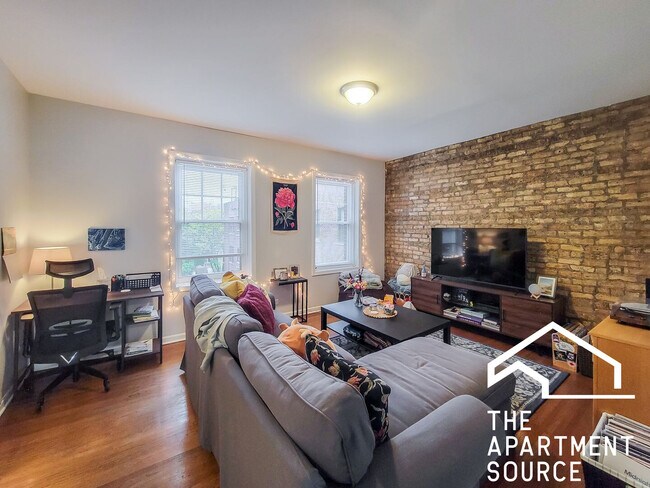 Foto del edificio - 3820 N Sheffield Ave