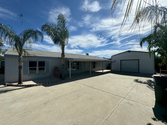 Building Photo - Beautiful mobile home ready for rent !!!!