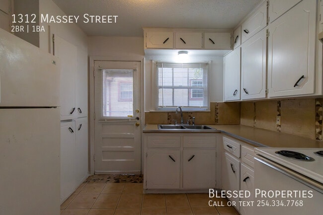 Foto del edificio - 1312 Massey St