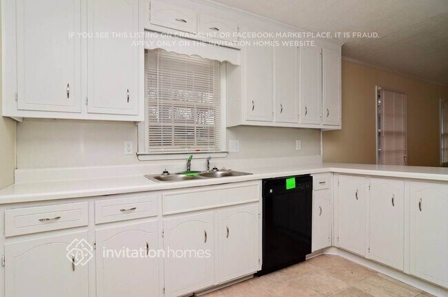 Foto del edificio - 2668 Earl Dr