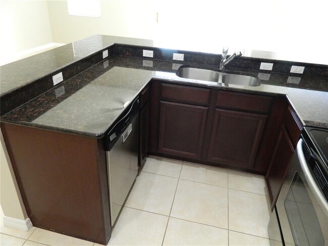 Building Photo - 5182 Sabal Branch Cove