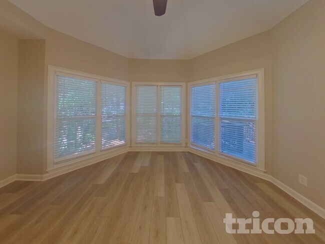 Building Photo - 100 Wyngate Dr
