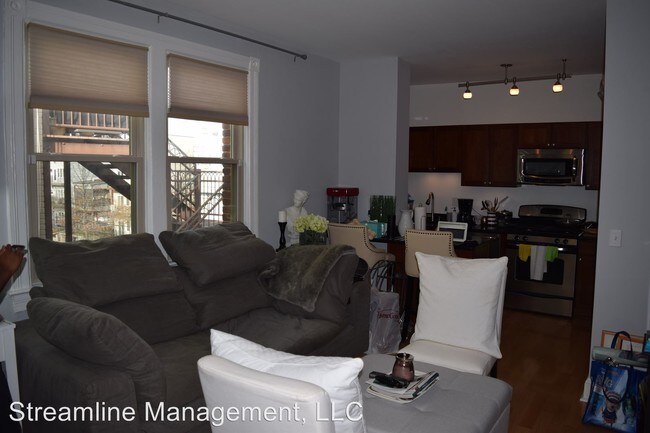 Foto del edificio - 1415 Girard St NW
