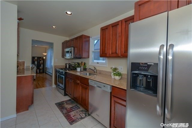 Building Photo - 2303 Alexander Pl