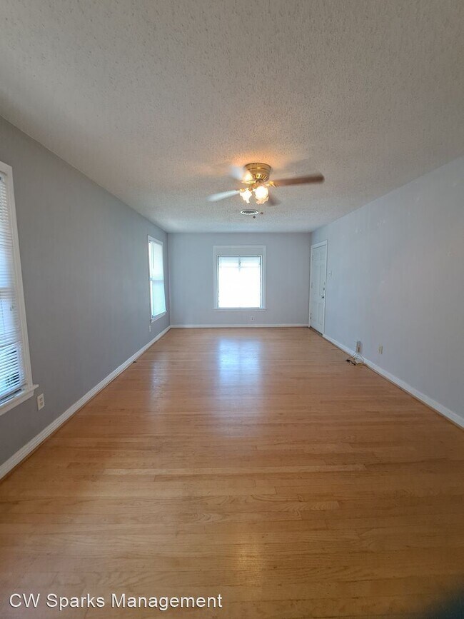 Building Photo - 3 br, 1 bath House - 10515 Solta Dr.