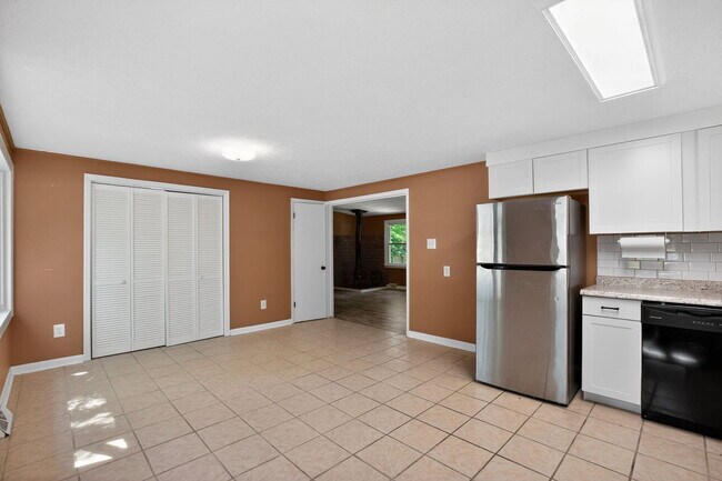 Foto del edificio - 22929 Town Creek Dr