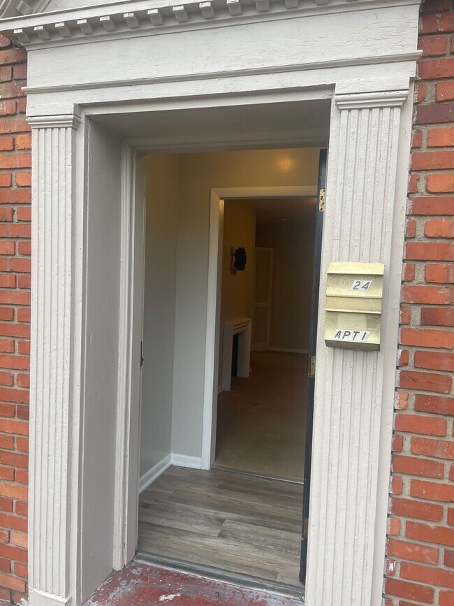 Foto del edificio - 1324 5th Ave