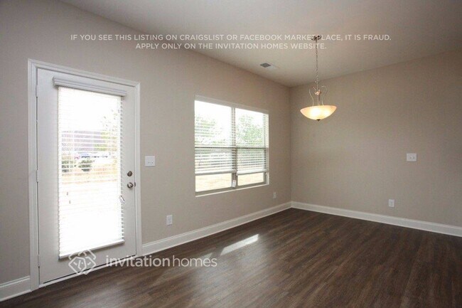 Building Photo - 5326 Roberta Crossing Dr