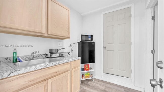 Foto del edificio - 20302 NW 39th Ct