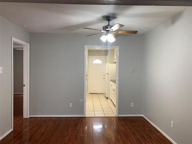 Foto del edificio - 1704 Jenkins Rd