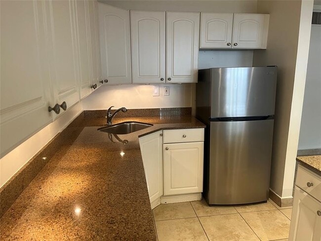 Foto del edificio - 1414 NE 5th Terrace