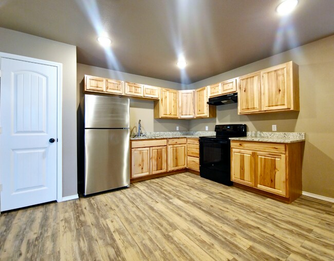 Foto del edificio - PRE-LEASE SPECIAL: Cozy 3-Bedroom, 2-Bathroom Home with Garage in East Lubbock
